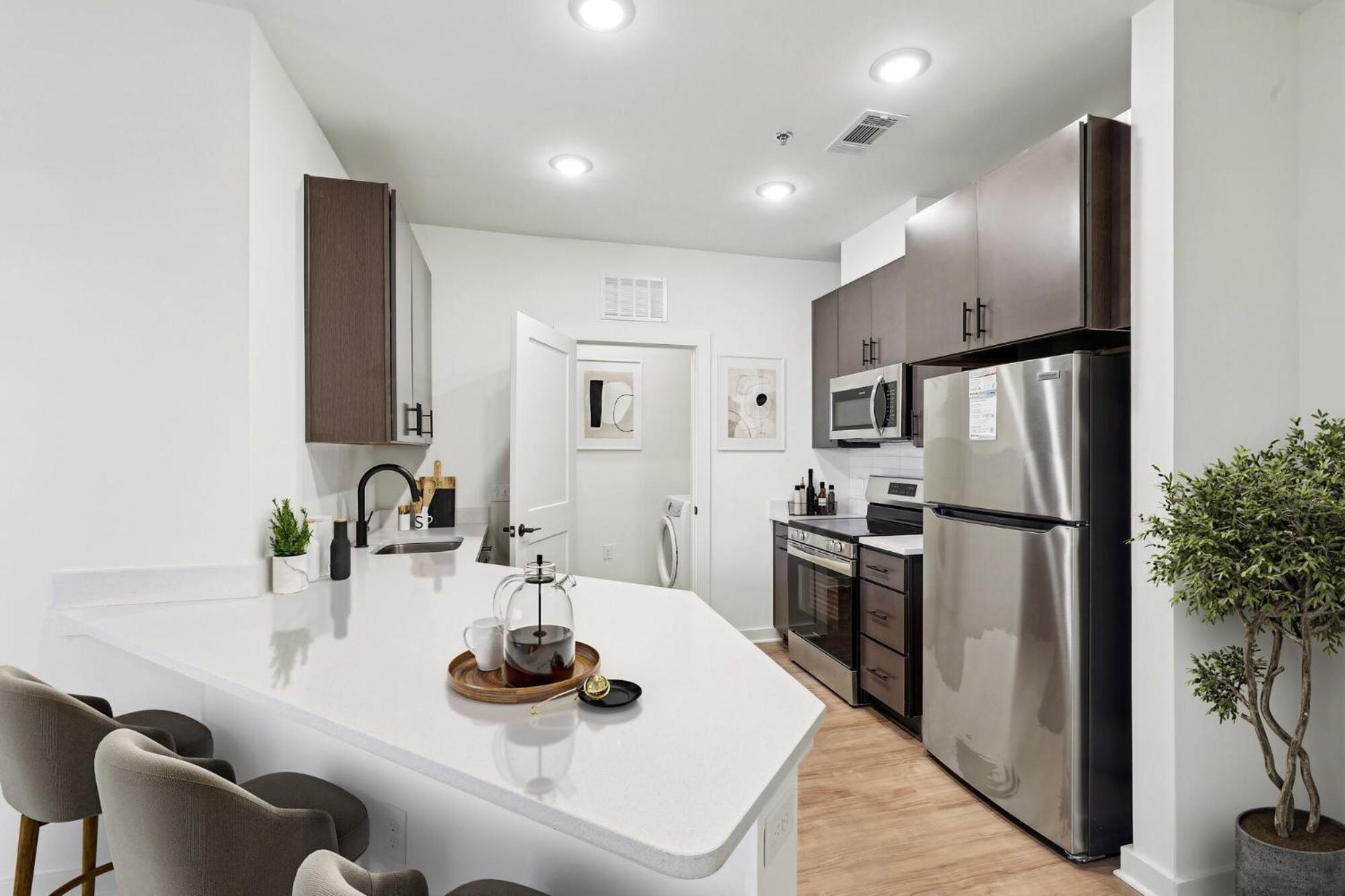 Luxury Furnished Apartments By Hyatus At The Navigator 리치먼드 외부 사진
